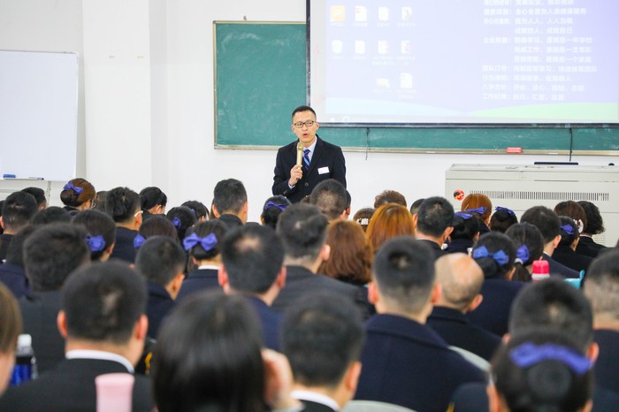 春雷催耕砺兵忙——星瑞集团市场推广部“特训营”开班仪式隆重举行(图2)