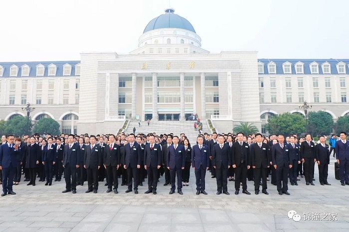 以梦为马 不负韶华——星瑞集团2018年市场推广部“特训营”举行结业典礼(图2)