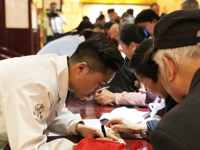 问计基层 问效一线 ——吕状文董事一行赴“状元堂”中医馆永川馆视察(图9)